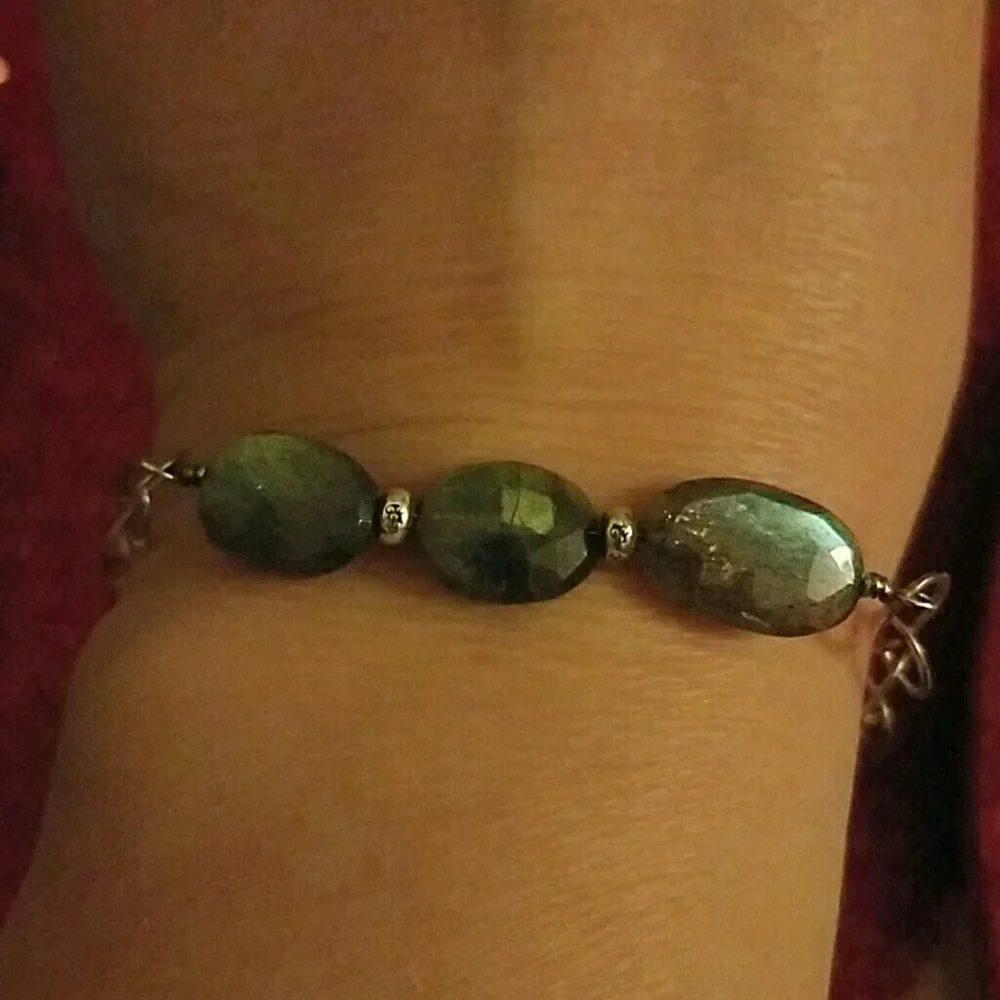 Silver Bracelet with Gray Beads - Picture 6 of 6